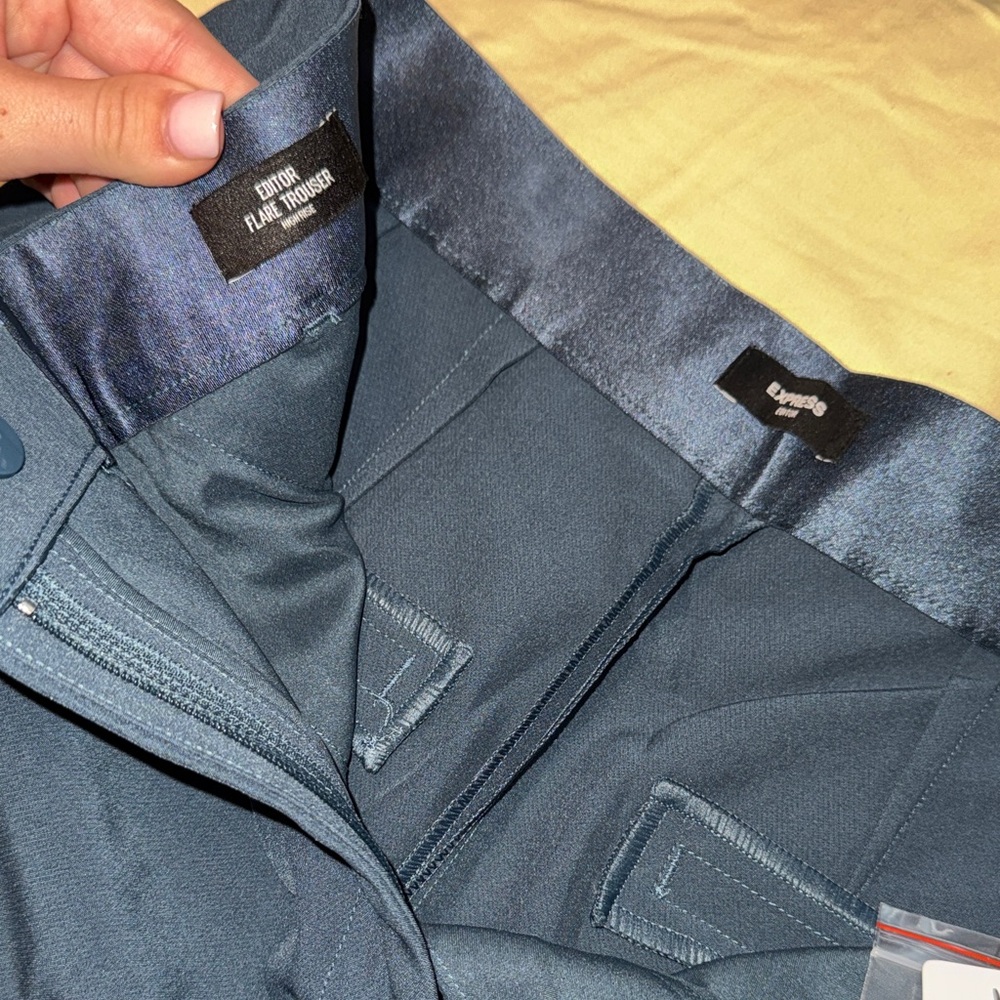 Express Editor Flare Trouser in Navy